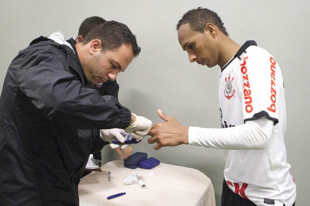 Durante a partida entre Corinthians x São Paulo, realizada esta tarde no estádio do Pacaembu, pela 6ª rodada do Campeonato Brasileiro de 2011