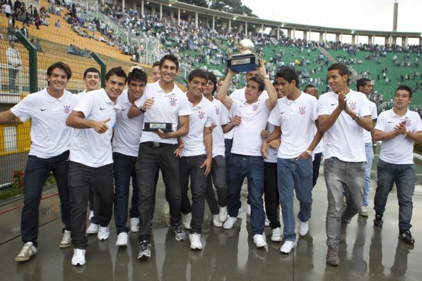 Durante a partida entre Corinthians x São Paulo, realizada esta tarde no estádio do Pacaembu, pela 6ª rodada do Campeonato Brasileiro de 2011