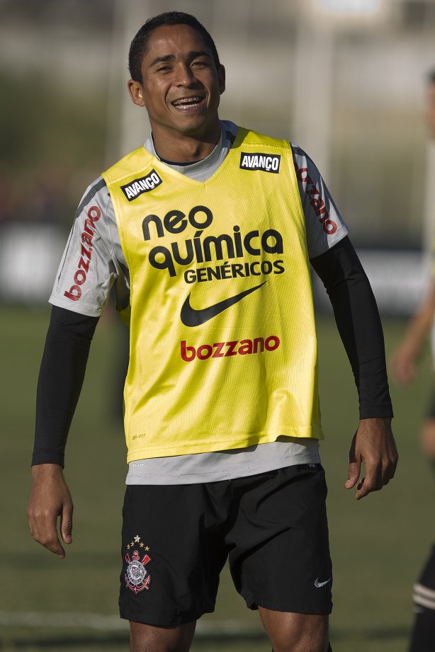 Jorge Henrique durante o treino do Corinthians que aconteceu esta tarde no CT Joaquim Grava, no Parque Ecológico do Tiete. O time se prepara para o jogo contra o Bahia/BA, amanhã, quarta-feira, dia 29/06, no estádio Roberto Santos, o Pituacu, em Salvador, pela 7ª rodada do Brasileirão 2011