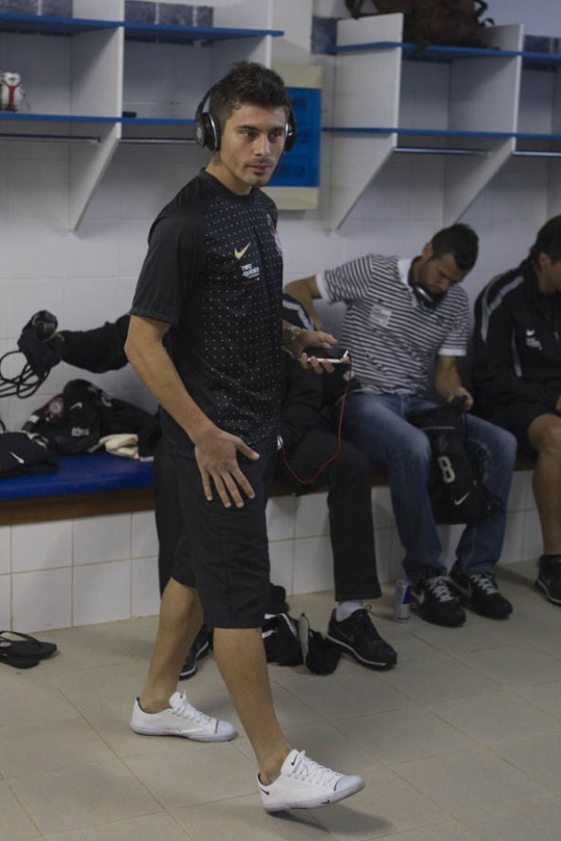 Alex nos vestiários antes da partida entre Avaí x Corinthians realizada esta tarde no estádio da Ressacada em Florianopolis/SC, pela 13ª rodada do Campeonato Brasileiro de 2011
