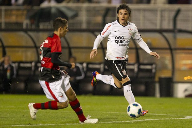 Durante a partida entre Corinthians x Atlético-GO, realizada esta noite no estádio do Pacaembu, válida pela 28ª rodada do Campeonato Brasileiro de 2011