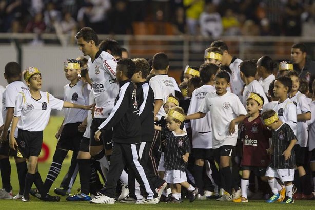 Durante a partida entre Corinthians x Botafogo, realizada esta noite no estádio do Pacaembu, válida pela 29ª rodada do Campeonato Brasileiro de 2011