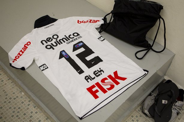 Camisa de Alex nos vestiários antes da partida entre Corinthians x Palmeiras, realizada esta tarde no estádio do Pacaembu, válida pela 38ª rodada do Campeonato Brasileiro de 2011