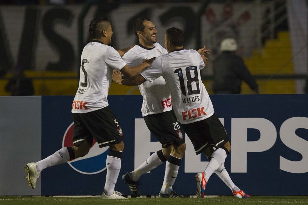 Durante a partida entre Corinthians x Nautico/PE, realizada esta noite no estádio do Pacaembu, jogo válido pela 9ª rodada do Campeonato Brasileiro de 2012