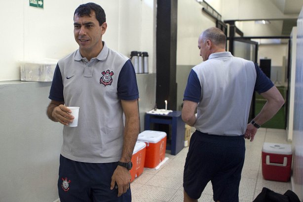 Nos vestiários antes da partida entre Corinthians x Nautico/PE, realizada esta noite no estádio do Pacaembu, jogo válido pela 9ª rodada do Campeonato Brasileiro de 2012
