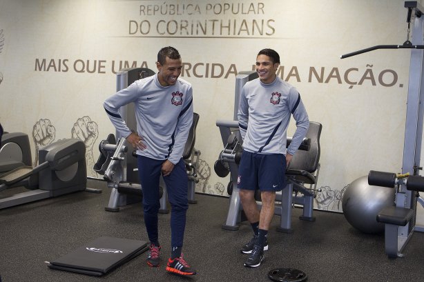 Durante o treino realizado esta tarde no CT Joaquim Grava, localizado no Parque Ecológico do Tiete. O próximo jogo da equipe será quarta-feira, 18/07, contra o Flamengo, no Engenhão, válido pela 10ª rodada do Campeonato Brasileiro de 2012