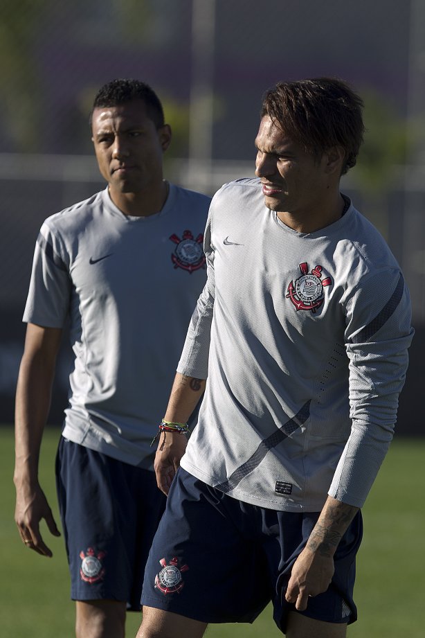 Durante o treino realizado esta tarde no CT Joaquim Grava, localizado no Parque Ecológico do Tiete. O próximo jogo da equipe será amanhã sábado, 21/07, contra a Portuguesa, no Pacaembu, válido pela 10ª rodada do Campeonato Brasileiro de 2012