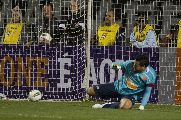 Durante a partida entre Corinthians x Cruzeiro, realizada esta noite no estádio do Pacaembu, jogo válido pela 12ª rodada do Campeonato Brasileiro de 2012