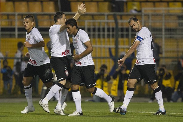 Durante a partida entre Corinthians x Cruzeiro, realizada esta noite no estádio do Pacaembu, jogo válido pela 12ª rodada do Campeonato Brasileiro de 2012