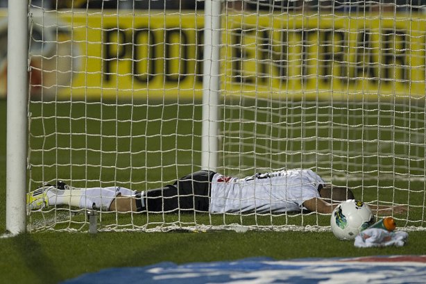 Durante a partida entre Corinthians x Cruzeiro, realizada esta noite no estádio do Pacaembu, jogo válido pela 12ª rodada do Campeonato Brasileiro de 2012