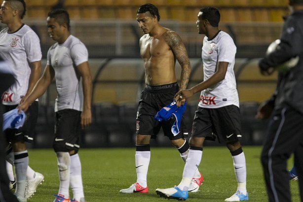 Durante a partida entre Corinthians x Cruzeiro, realizada esta noite no estádio do Pacaembu, jogo válido pela 12ª rodada do Campeonato Brasileiro de 2012
