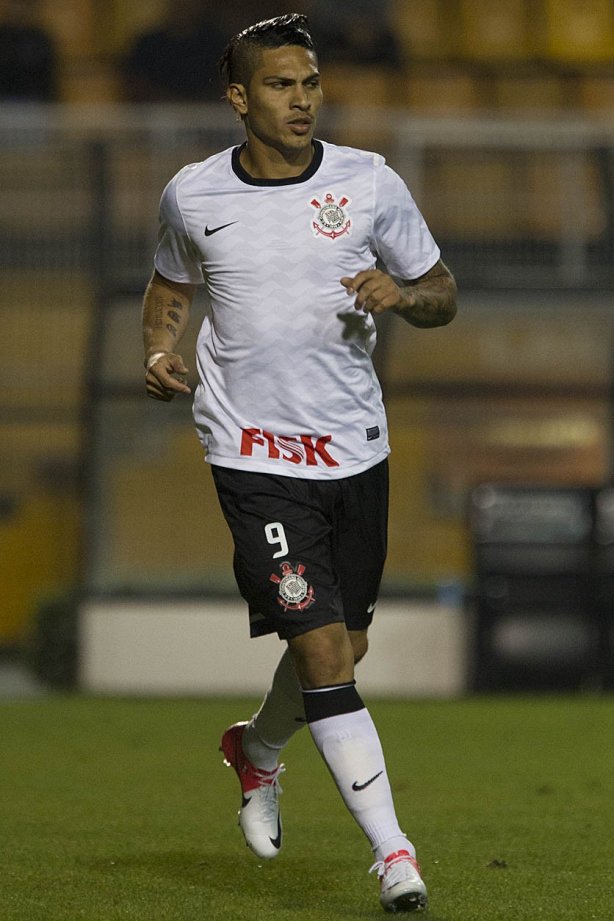 Durante a partida entre Corinthians x Cruzeiro, realizada esta noite no estádio do Pacaembu, jogo válido pela 12ª rodada do Campeonato Brasileiro de 2012