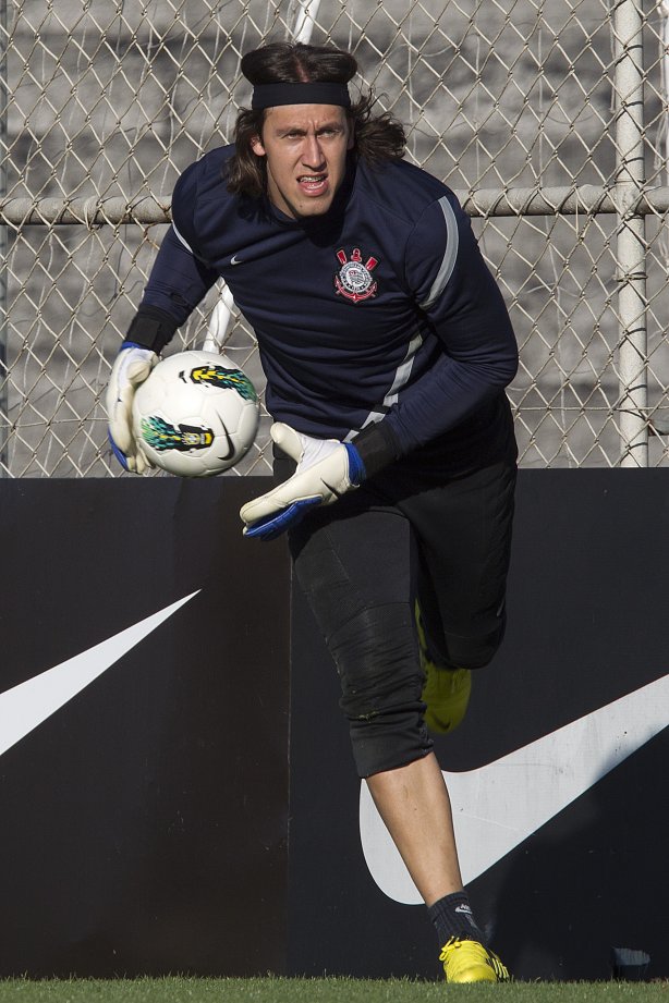 Durante o treino realizado esta tarde no CT Joaquim Grava, localizado no Parque Ecológico do Tiete. O próximo jogo da equipe será domingo, 25/08, contra o São Paulo, no Pacaembu, válido pela 19ª rodada do Campeonato Brasileiro de 2012