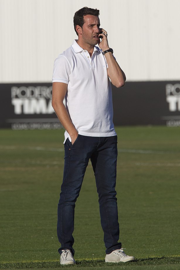 Durante o treino realizado esta tarde no CT Joaquim Grava, localizado no Parque Ecológico do Tiete. O próximo jogo da equipe será domingo, 25/08, contra o São Paulo, no Pacaembu, válido pela 19ª rodada do Campeonato Brasileiro de 2012