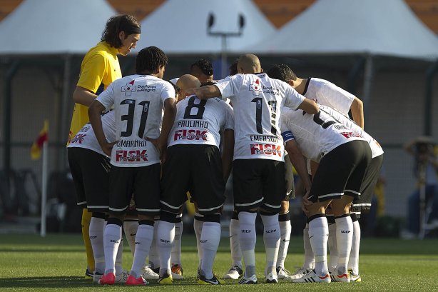 Durante a partida entre Corinthians x São Paulo, realizada esta tarde no estádio do Pacaembu, jogo válido pela 19ª rodada do Campeonato Brasileiro de 2012