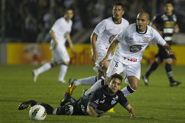 Durante a partida entre Figueirense/SC x Corinthians, realizada esta noitee no estádio Orlando Scarpelli, jogo válido pela 22ª rodada do Campeonato Brasileiro de 2012