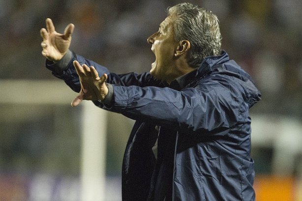 Durante a partida entre Figueirense/SC x Corinthians, realizada esta noitee no estádio Orlando Scarpelli, jogo válido pela 22ª rodada do Campeonato Brasileiro de 2012