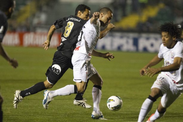 Durante a partida entre Figueirense/SC x Corinthians, realizada esta noitee no estádio Orlando Scarpelli, jogo válido pela 22ª rodada do Campeonato Brasileiro de 2012