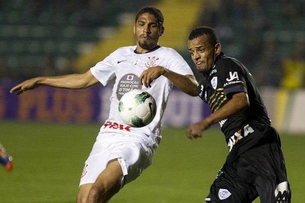 Durante a partida entre Figueirense/SC x Corinthians, realizada esta noitee no estádio Orlando Scarpelli, jogo válido pela 22ª rodada do Campeonato Brasileiro de 2012