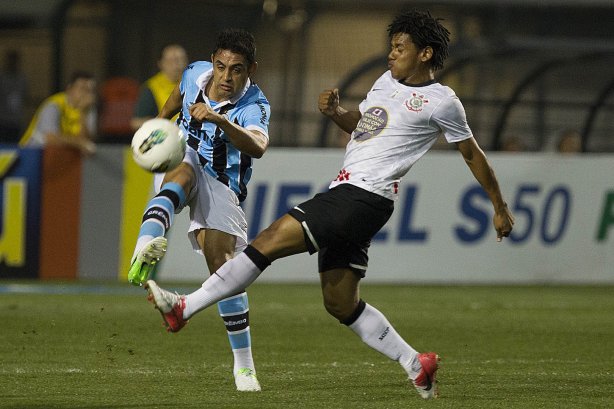 Durante a partida entre Corinthians x Grêmio, realizada esta noite no estádio do Pacaembu, jogo válido pela 23ª rodada do Campeonato Brasileiro de 2012