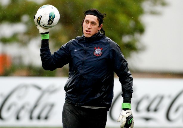 O goleiro Cassio durante Treino do Corinthians realizado no CT Joaquim Grava
