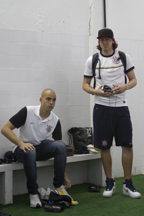 Nos vestiários antes da partida entre Nautico/PE x Corinthians, realizada esta tarde no estádio dos Aflitos, em Recife, jogo válido pela 28ª rodada do Campeonato Brasileiro de 2012