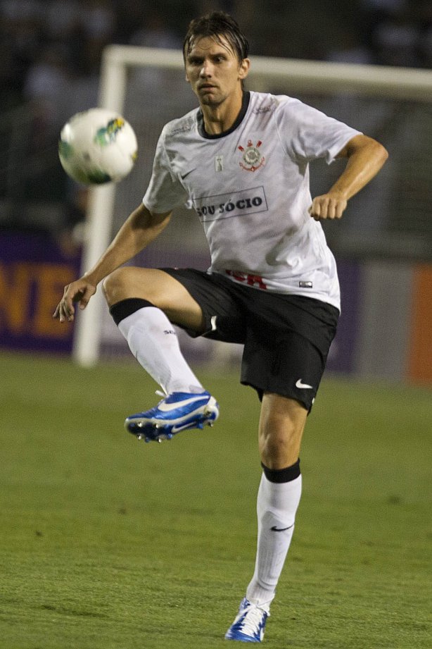Durante a partida entre Corinthians x Flamengo, realizada esta noite no estádio do Pacaembu, jogo válido pela 29ª rodada do Campeonato Brasileiro de 2012