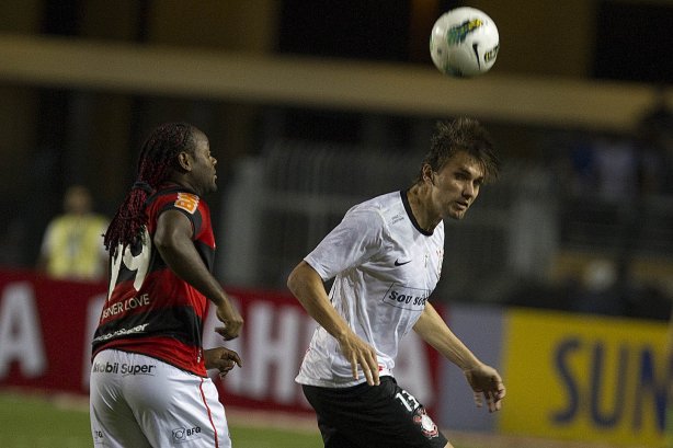 Nos vestiários antes da partida entre Corinthians x Flamengo, realizada esta noite no estádio do Pacaembu, jogo válido pela 29ª rodada do Campeonato Brasileiro de 2012