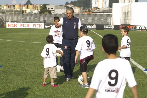 Durante o treino realizado esta tarde no CT Joaquim Grava, localizado no Parque Ecológico do Tiete. O próximo jogo da equipe será sábado, dia 10/11, contra o Coritiba, no estádio do Pacaembu, válido pela 35ª rodada do Campeonato Brasileiro de 2012