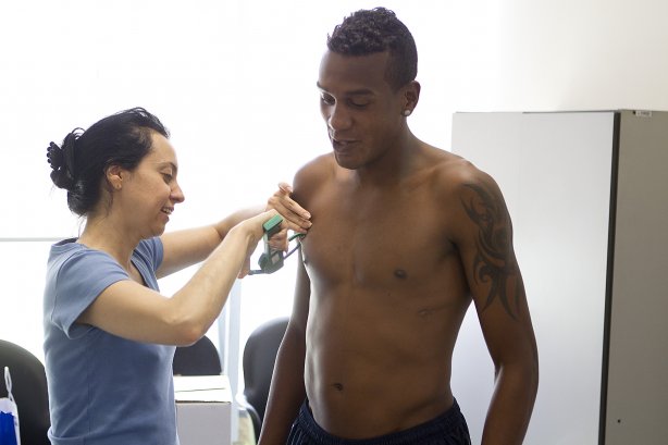 Durante o treino realizado esta tarde no CT Joaquim Grava, localizado no Parque Ecológico do Tiete. O próximo jogo da equipe será sábado, dia 10/11, contra o Coritiba, no estádio do Pacaembu, válido pela 35ª rodada do Campeonato Brasileiro de 2012