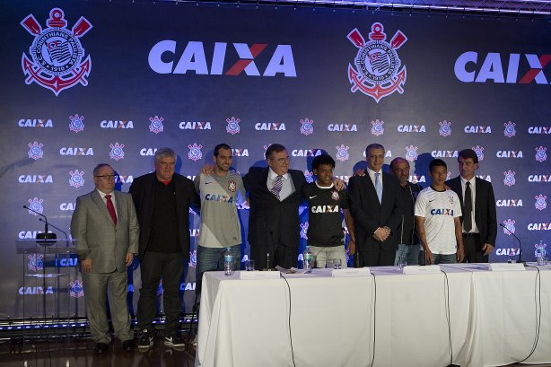 Durante evento no Museu do Futebol, no Pacaembu, o Corinthians anunciou seu novo patrocinador master, a Caixa Economica Federal; São Paulo / SP - Brasil - 20/11/2012