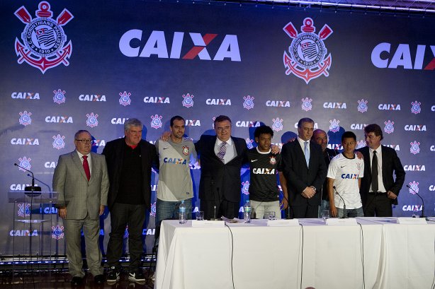 Durante evento no Museu do Futebol, no Pacaembu, o Corinthians anunciou seu novo patrocinador master, a Caixa Economica Federal; São Paulo / SP - Brasil - 20/11/2012