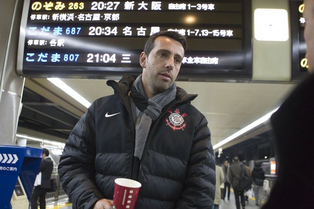 Durante a viagem para Nagoya/Japao; O time fez uma escala tecnica para e viajou ao Japao onde disputara o Campeonato Mundial Interclubes organizado pela FIFA, a ser jogado nas cidades de Toyota e Yokohama