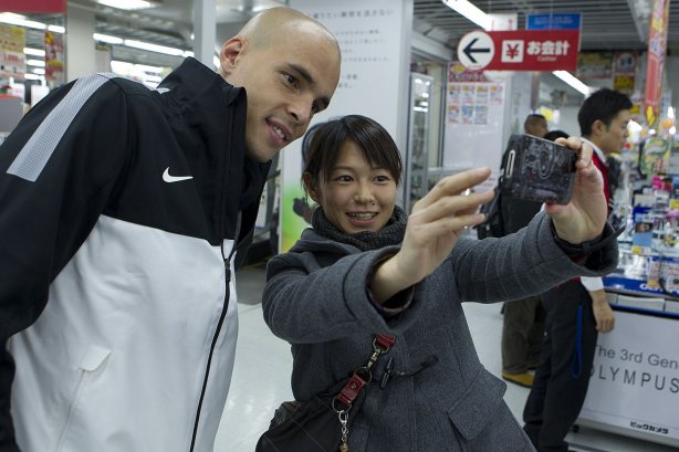 Foram fazer comprar em um shopping perto do hotel, após o treino do Corinthians esta manhã no Wave Stadium Kariya, onde se prepara para disputar o Campeonato Mundial Interclubes organizado pela FIFA, a ser jogado nas cidades de Toyota e Yokohama