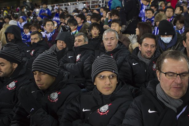 E a comissao tecnica foram assistir ao jogo Chelsea/Inglaterra x Monterrey/México