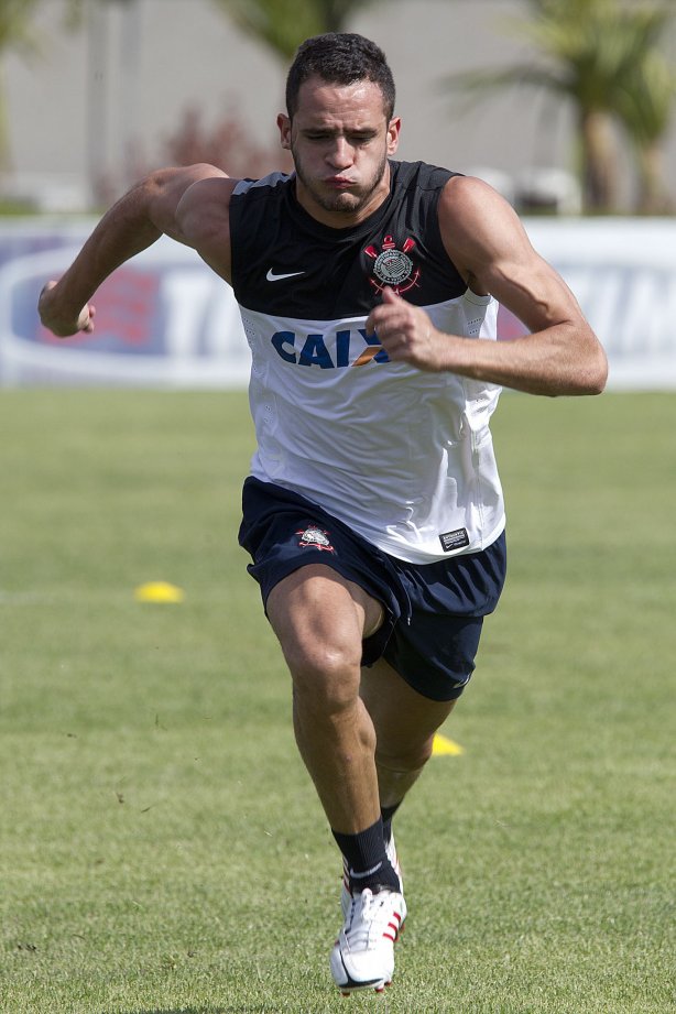 Durante o treino realizado esta manhã no CT Joaquim Grava, localizado no Parque Ecológico do Tiete. O próximo jogo da equipe será domingo, dia 20/01, contra o Paulista de Jundiaí, no estádio Jaime Cintra , em Jundiaí, válido pela 1ª rodada do Campeonato Paulista de 2013
