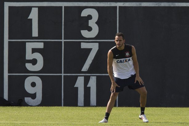 Durante o treino realizado esta manhã no CT Joaquim Grava, localizado no Parque Ecológico do Tiete. O próximo jogo da equipe será domingo, dia 20/01, contra o Paulista de Jundiaí, no estádio Jaime Cintra , em Jundiaí, válido pela 1ª rodada do Campeonato Paulista de 2013