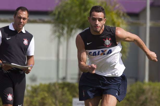 Durante o treino realizado esta manhã no CT Joaquim Grava, localizado no Parque Ecológico do Tiete. O próximo jogo da equipe será domingo, dia 20/01, contra o Paulista de Jundiaí, no estádio Jaime Cintra , em Jundiaí, válido pela 1ª rodada do Campeonato Paulista de 2013