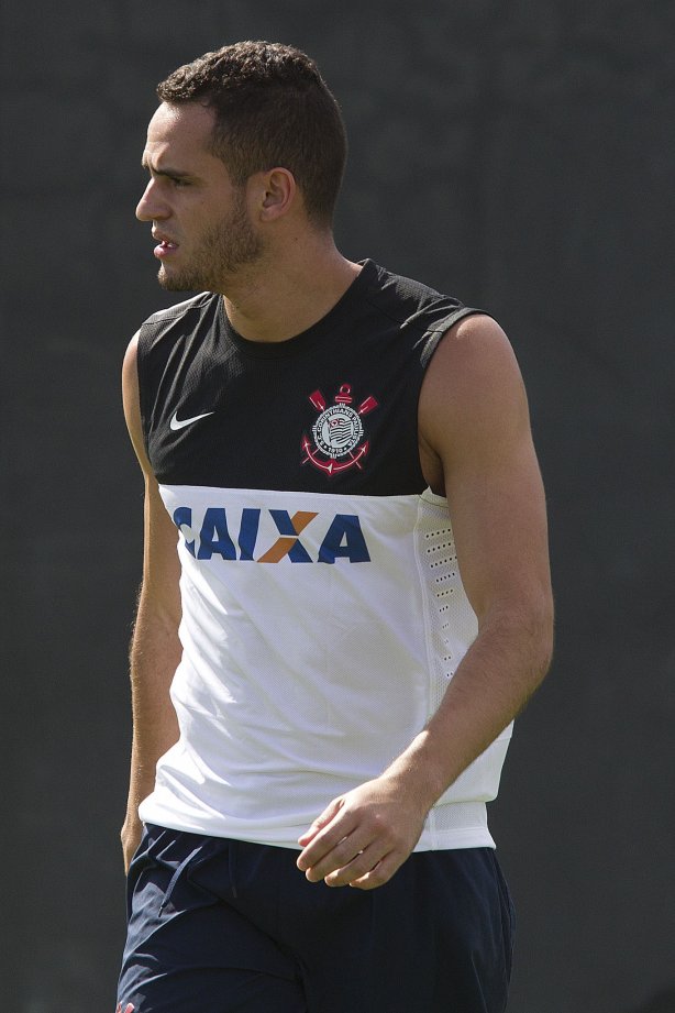 Durante o treino realizado esta manhã no CT Joaquim Grava, localizado no Parque Ecológico do Tiete. O próximo jogo da equipe será domingo, dia 20/01, contra o Paulista de Jundiaí, no estádio Jaime Cintra , em Jundiaí, válido pela 1ª rodada do Campeonato Paulista de 2013