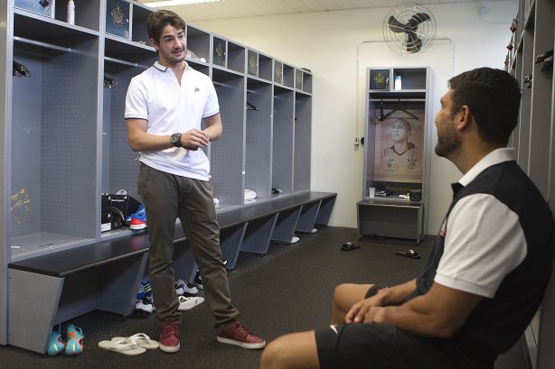 O atacante Alexandre Pato antes dos exames realizados esta manhã no CT Joaquim Grava, localizado no Parque Ecológico do Tiete. O próximo jogo da equipe será domingo, dia 20/01, contra o Paulista de Jundiaí, no estádio Jaime Cintra , em Jundiaí, válido pela 1ª rodada do Campeonato Paulista de 2013