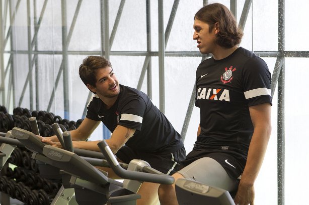 O atacante Alexandre Pato continua seus exames esta tarde no CT Joaquim Grava, localizado no Parque Ecológico do Tiete. O próximo jogo da equipe será domingo, dia 20/01, contra o Paulista de Jundiaí, no estádio Jaime Cintra , em Jundiaí, válido pela 1ª rodada do Campeonato Paulista de 2013
