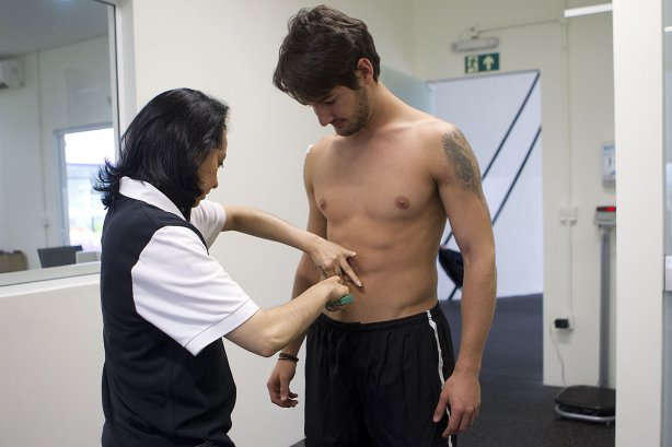 O atacante Alexandre Pato continua seus exames esta tarde no CT Joaquim Grava, localizado no Parque Ecológico do Tiete. O próximo jogo da equipe será domingo, dia 20/01, contra o Paulista de Jundiaí, no estádio Jaime Cintra , em Jundiaí, válido pela 1ª rodada do Campeonato Paulista de 2013