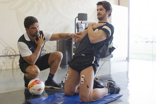 O atacante Alexandre Pato continua seus exames esta tarde no CT Joaquim Grava, localizado no Parque Ecológico do Tiete. O próximo jogo da equipe será domingo, dia 20/01, contra o Paulista de Jundiaí, no estádio Jaime Cintra , em Jundiaí, válido pela 1ª rodada do Campeonato Paulista de 2013