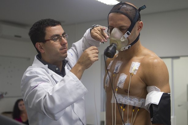 O jogadores do elenco fizeram exames de ouvido, nariz e garganta hoje pela manhã no CT Joaquim Grava, localizado no Parque Ecológico do Tiete. O próximo jogo da equipe será domingo, dia 20/01, contra o Paulista de Jundiaí, no estádio Jaime Cintra , em Jundiaí, válido pela 1ª rodada do Campeonato Paulista de 2013