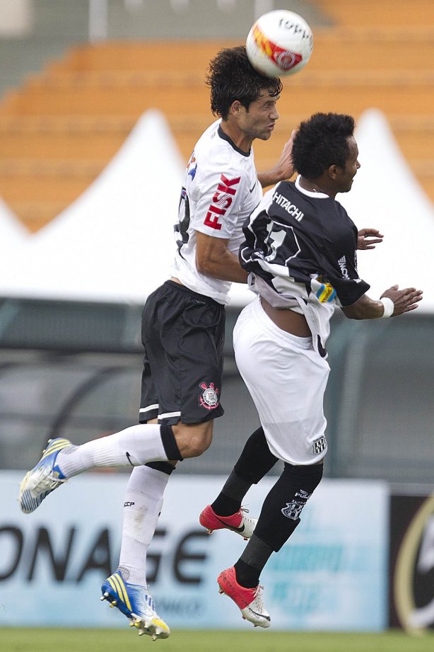 Durante a partida entre Corinthians x Ponte Preta/Campinas realizada esta tarde no estádio do Pacaembu, jogo válido pela 1ª rodada do Campeonato Paulista de 2013