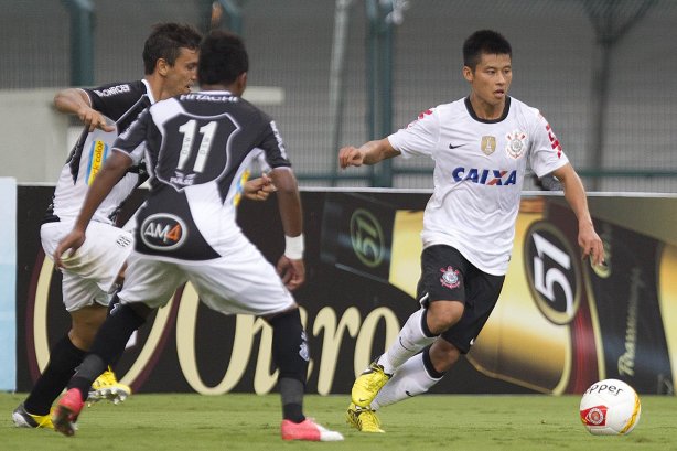 Durante a partida entre Corinthians x Ponte Preta/Campinas realizada esta tarde no estádio do Pacaembu, jogo válido pela 1ª rodada do Campeonato Paulista de 2013