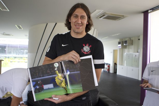 Durante o treino realizado desta tarde no CT Joaquim Grava, localizado no Parque Ecológico do Tiete. O próximo jogo da equipe será domingo, dia 27/01, contra o Mirassol, no estádio José Maia, válido pela 3ª rodada do Campeonato Paulista de 2013