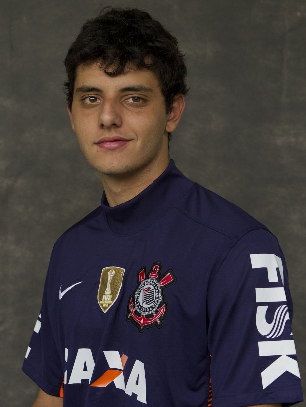 Durante o treino realizado esta manhã no CT Joaquim Grava, localizado no Parque Ecológico do Tiete. O próximo jogo da equipe será quarta-feira, dia 23/01, contra a Ponte Preta, de Campinas, no estádio do Pacaembu, válido pela 1ª rodada do Campeonato Paulista de 2013