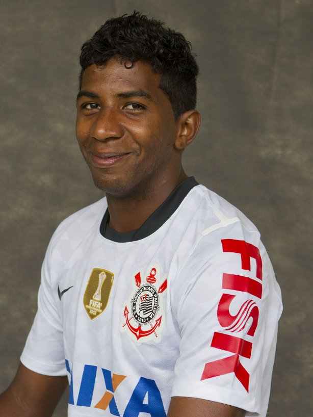 Durante o treino realizado esta manhã no CT Joaquim Grava, localizado no Parque Ecológico do Tiete. O próximo jogo da equipe será quarta-feira, dia 23/01, contra a Ponte Preta, de Campinas, no estádio do Pacaembu, válido pela 1ª rodada do Campeonato Paulista de 2013