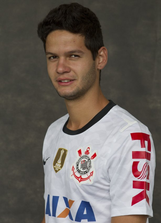 Durante o treino realizado esta manhã no CT Joaquim Grava, localizado no Parque Ecológico do Tiete. O próximo jogo da equipe será quarta-feira, dia 23/01, contra a Ponte Preta, de Campinas, no estádio do Pacaembu, válido pela 1ª rodada do Campeonato Paulista de 2013